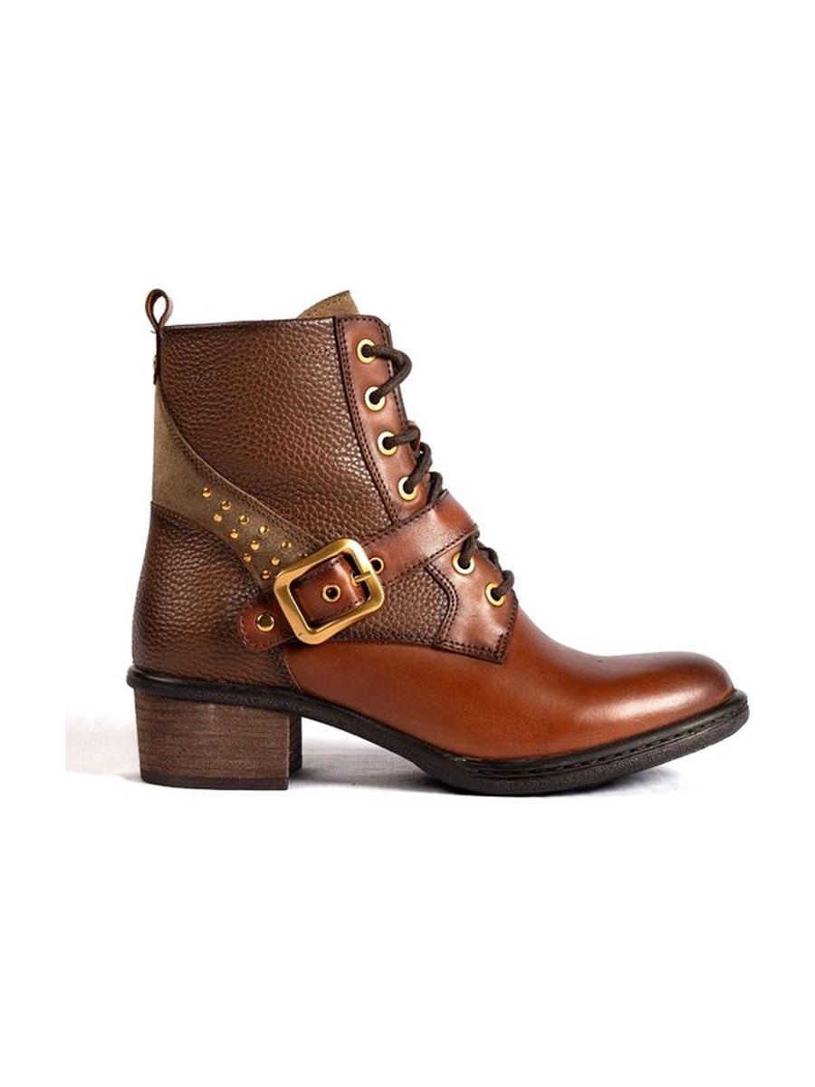 Brown leather, buckle and studs