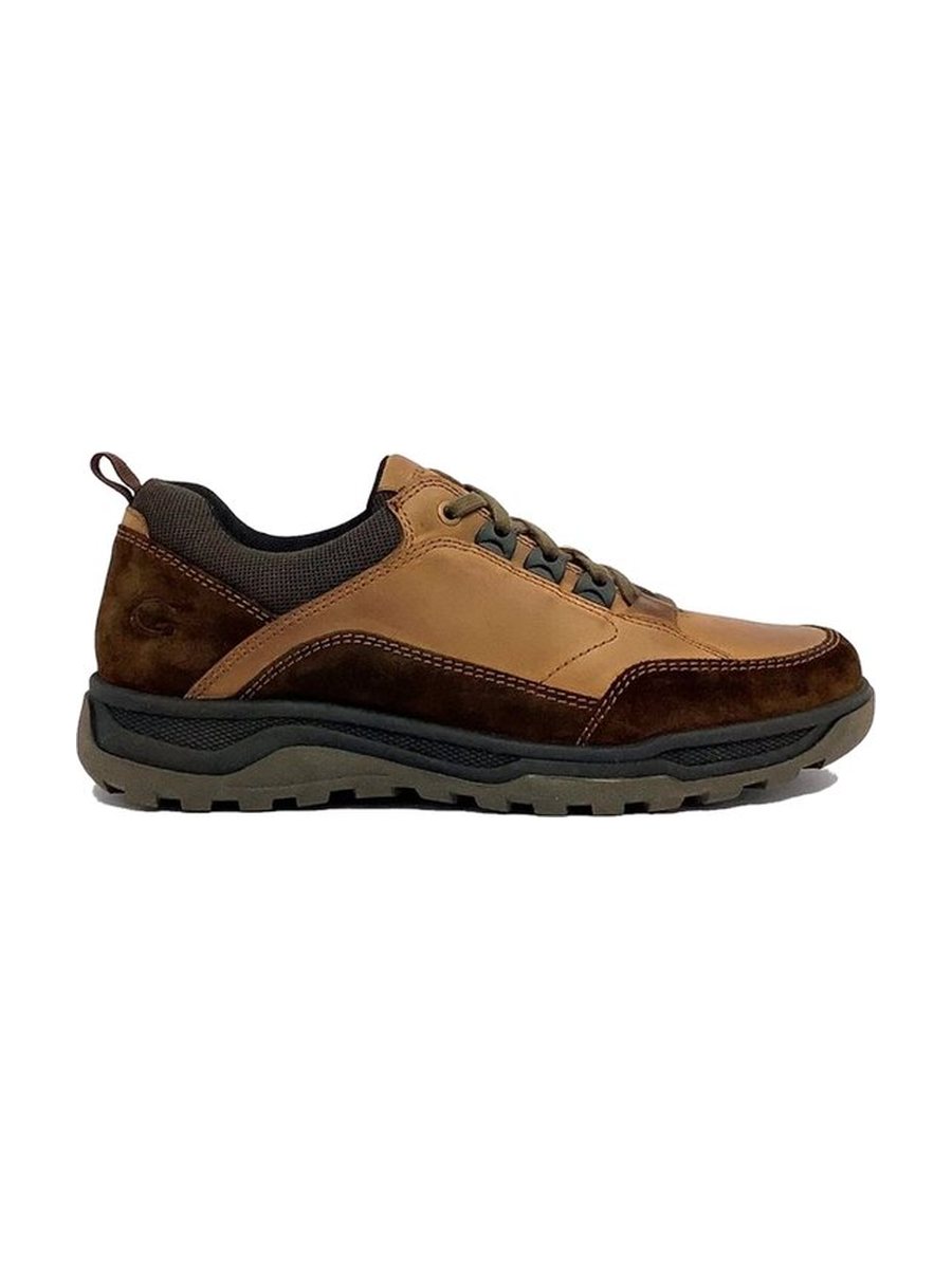Brown leather and suede lace-up