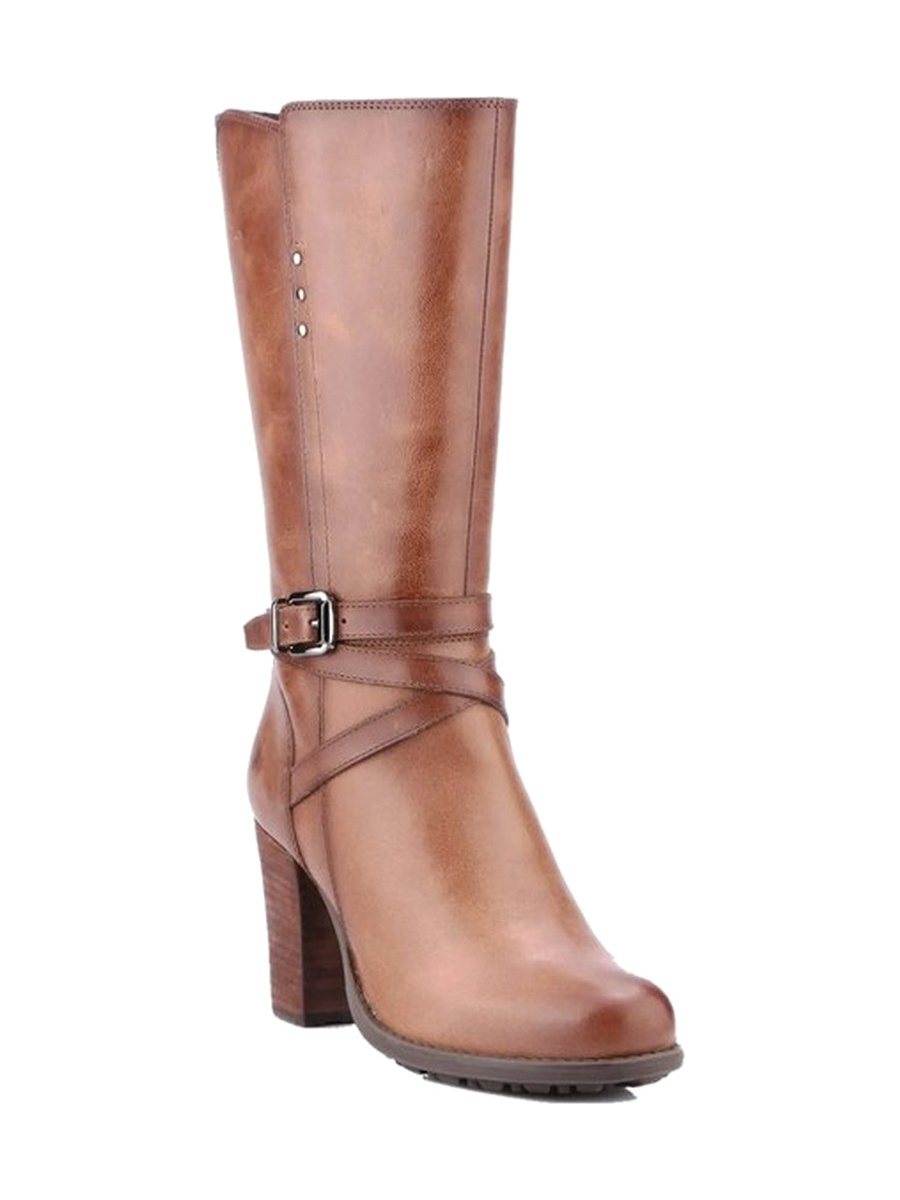 Cognac leather, crossed straps