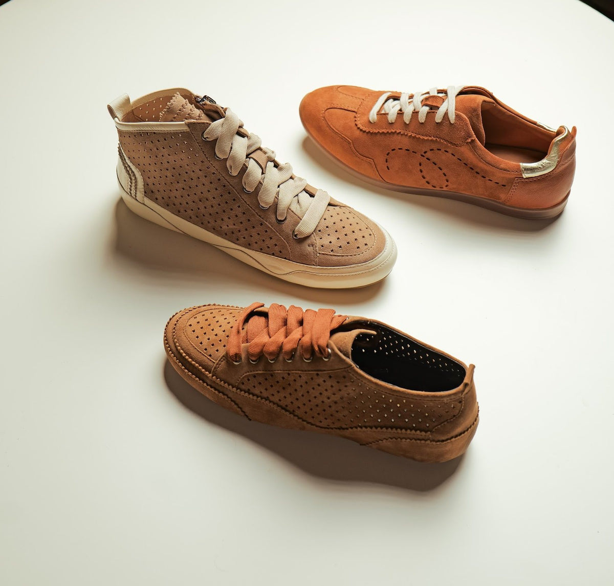 Perforated suede and leather women’s sneakers by AFPL